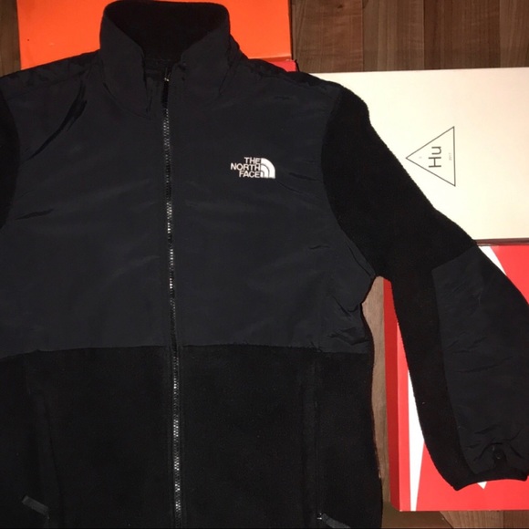 North Face Girl’s Jacket - Picture 2 of 4